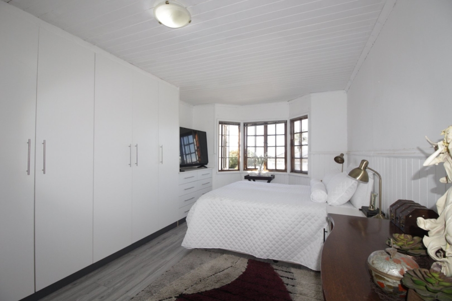 3 Bedroom Property for Sale in Wavecrest Eastern Cape